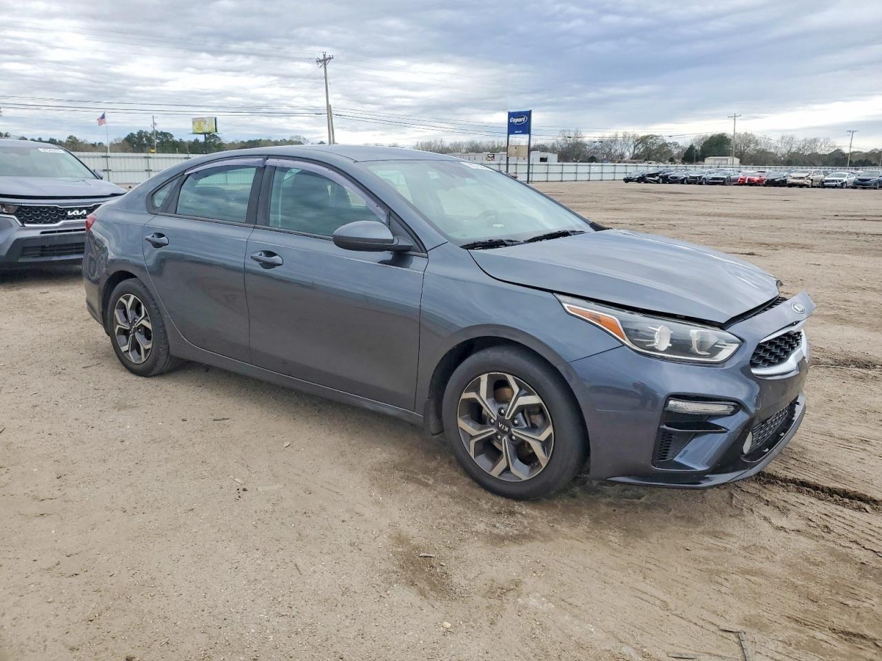 2020 KIA FORTE FE photo 4