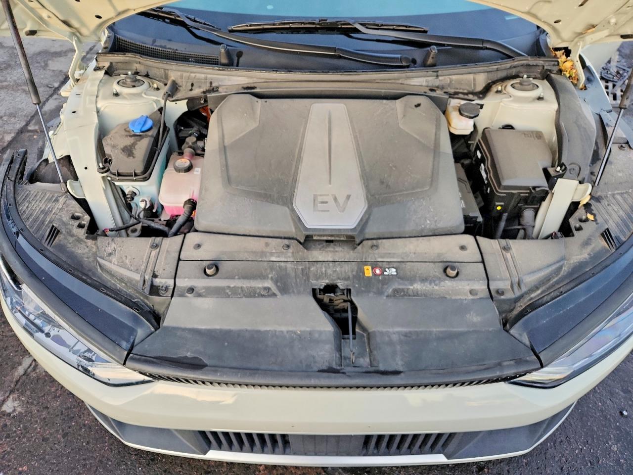 2024 KIA EV6 LIGHT photo 12