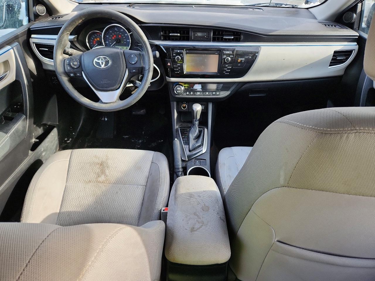 2016 TOYOTA COROLLA L photo 8