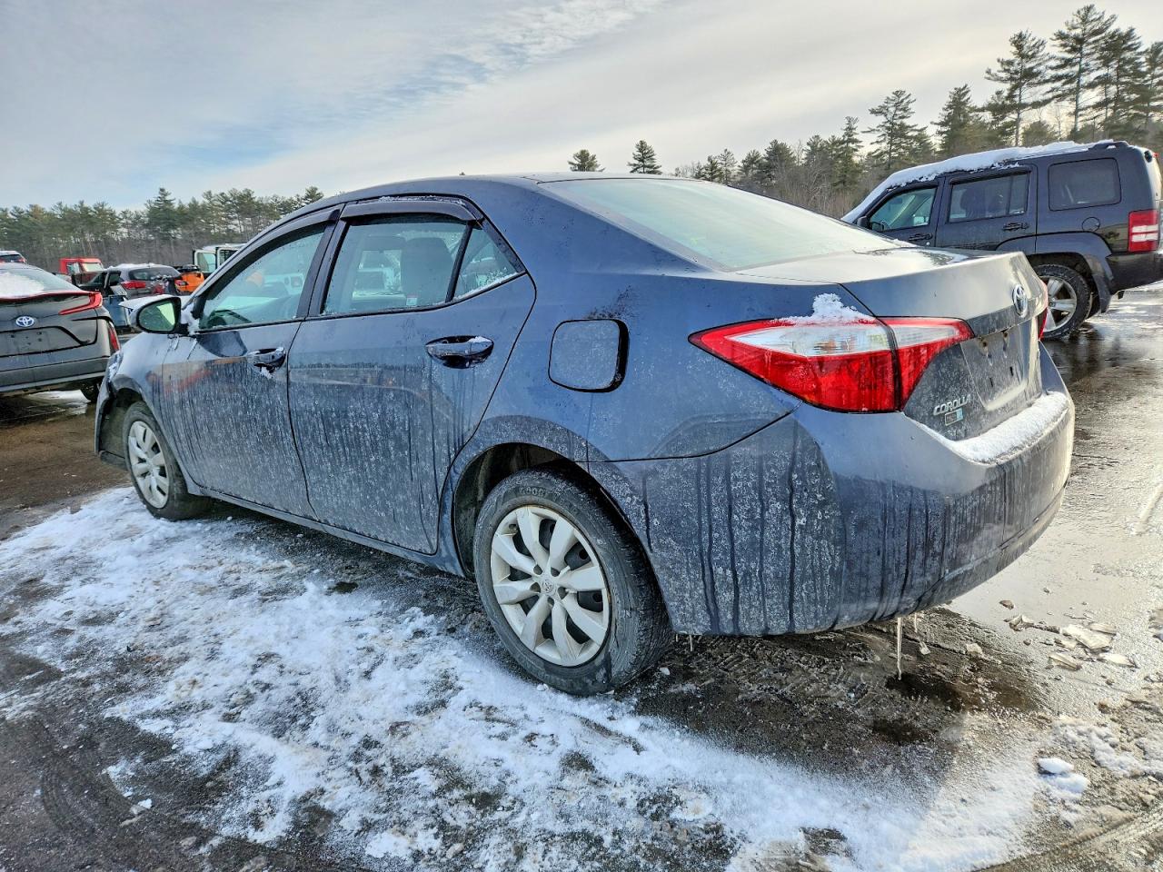 2016 TOYOTA COROLLA L photo 2