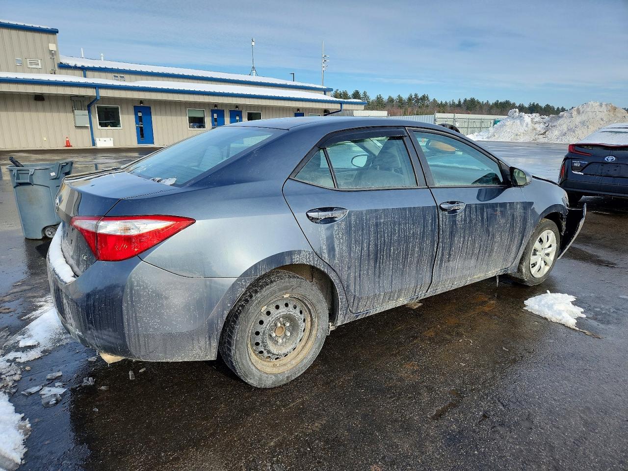 2016 TOYOTA COROLLA L photo 3