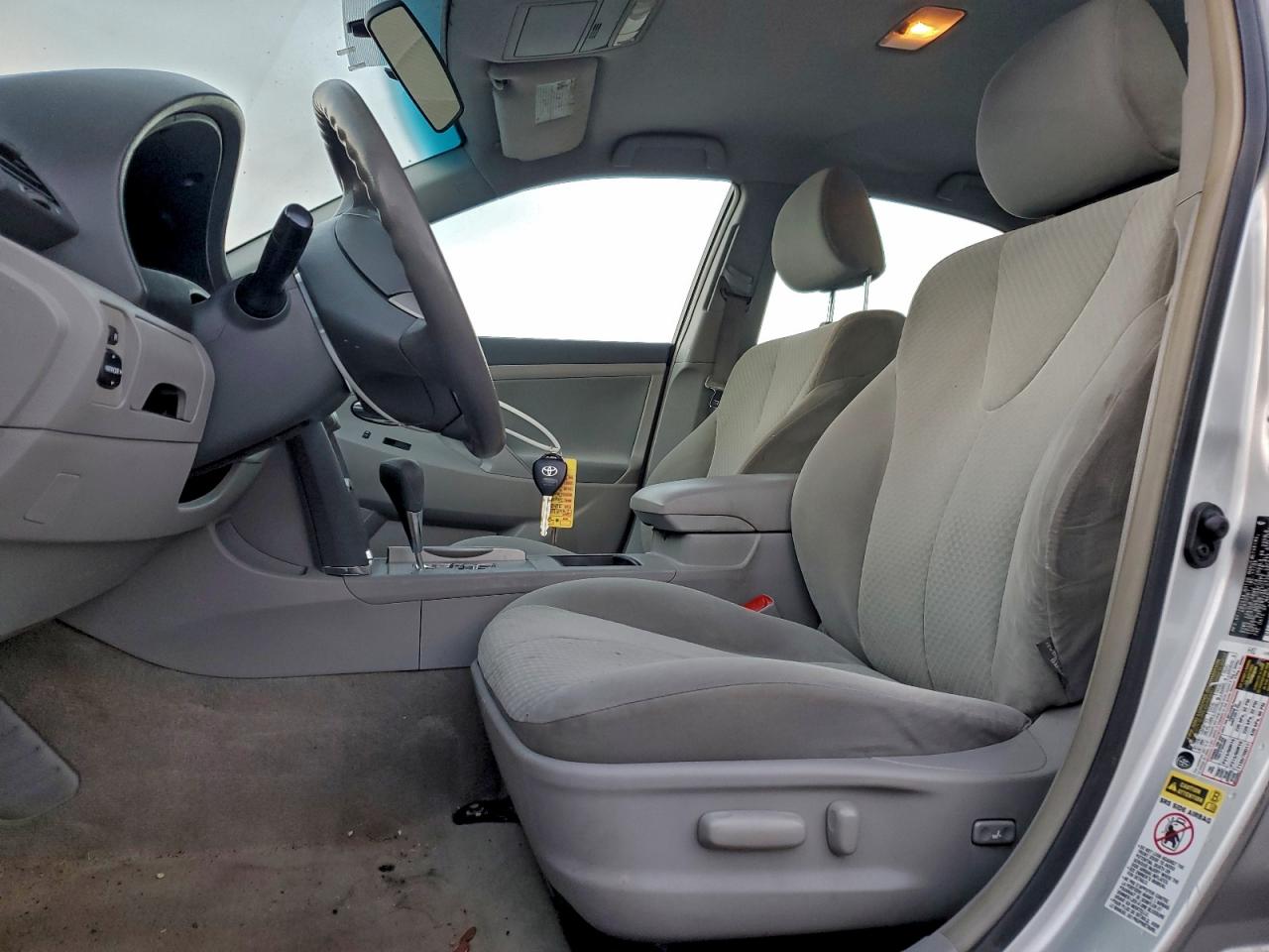 2009 TOYOTA CAMRY BASE photo 7