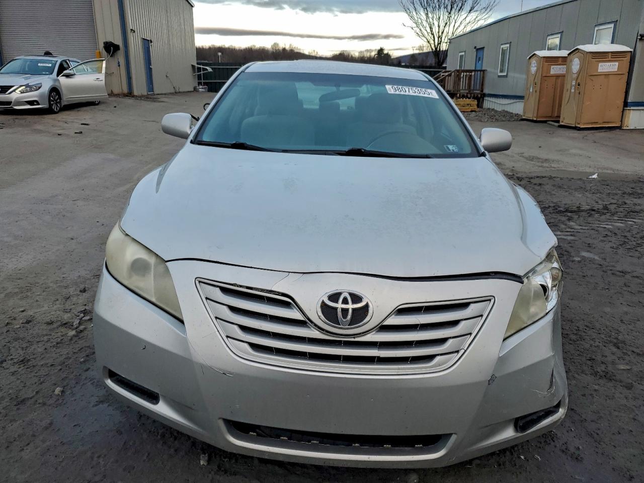 2009 TOYOTA CAMRY BASE photo 5