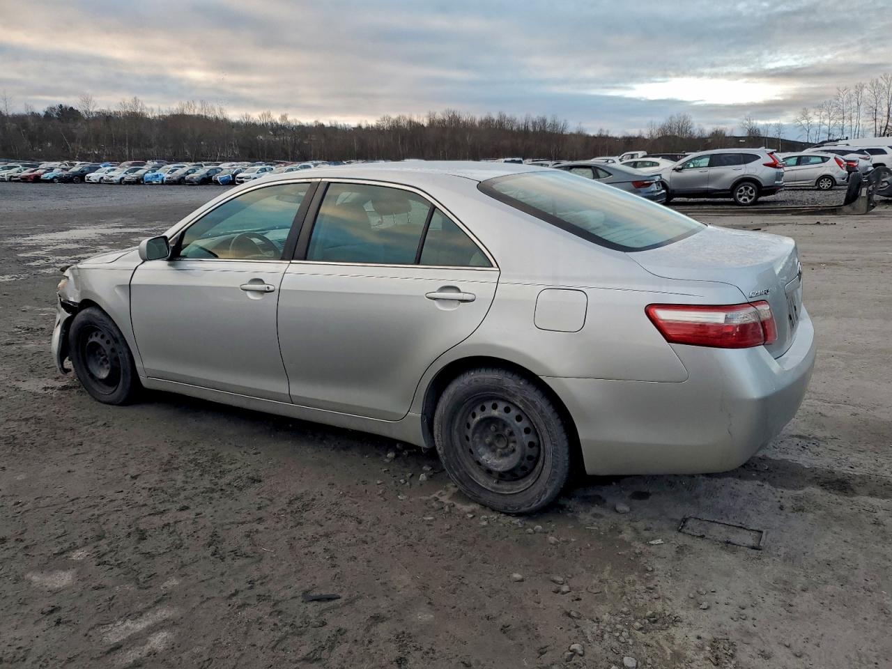2009 TOYOTA CAMRY BASE photo 2