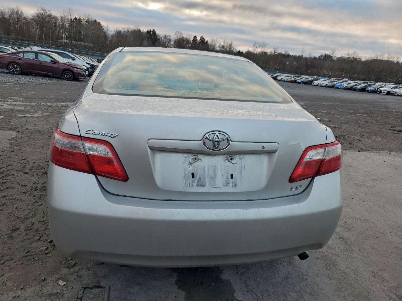 2009 TOYOTA CAMRY BASE photo 6