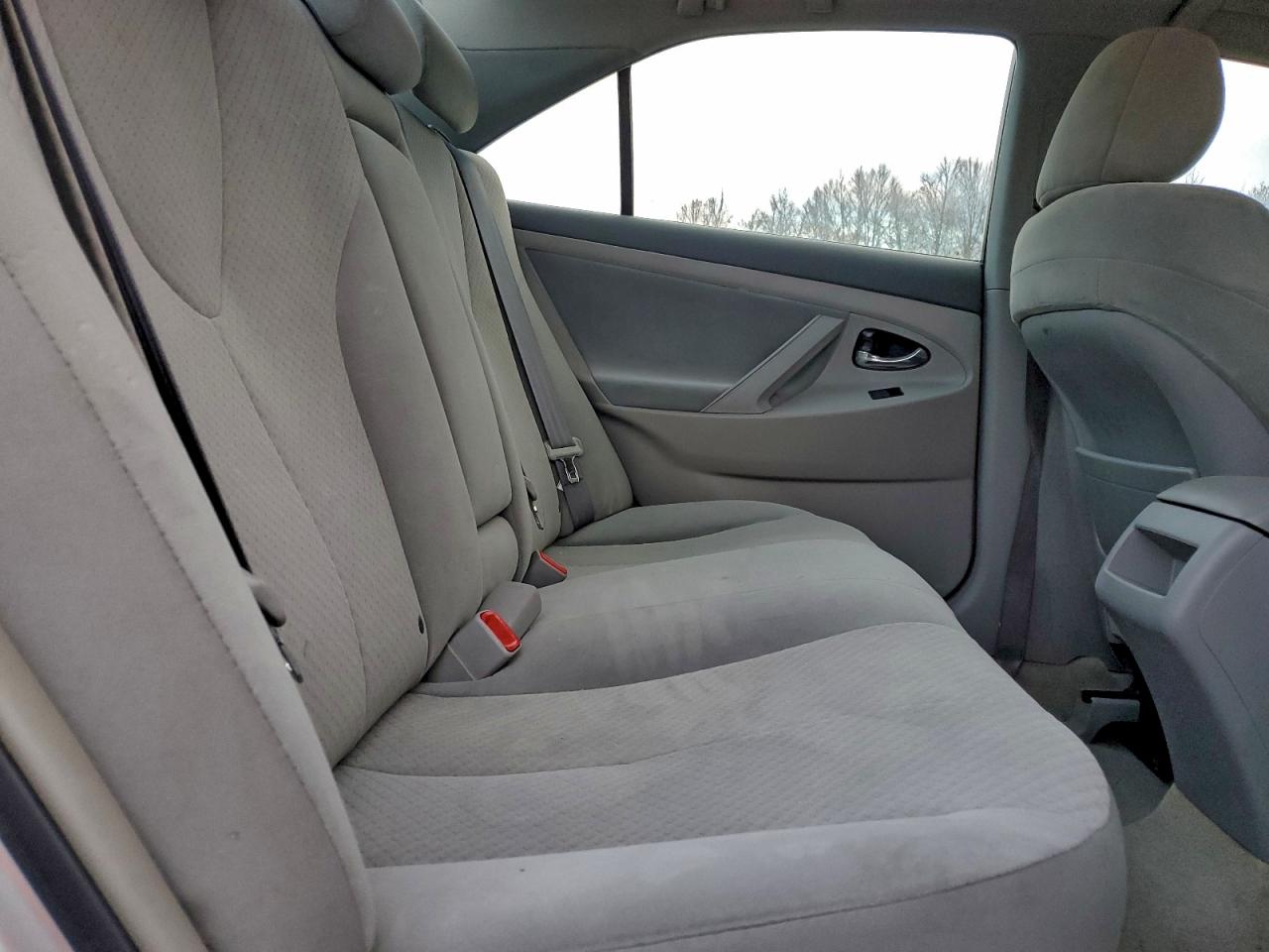 2009 TOYOTA CAMRY BASE photo 10