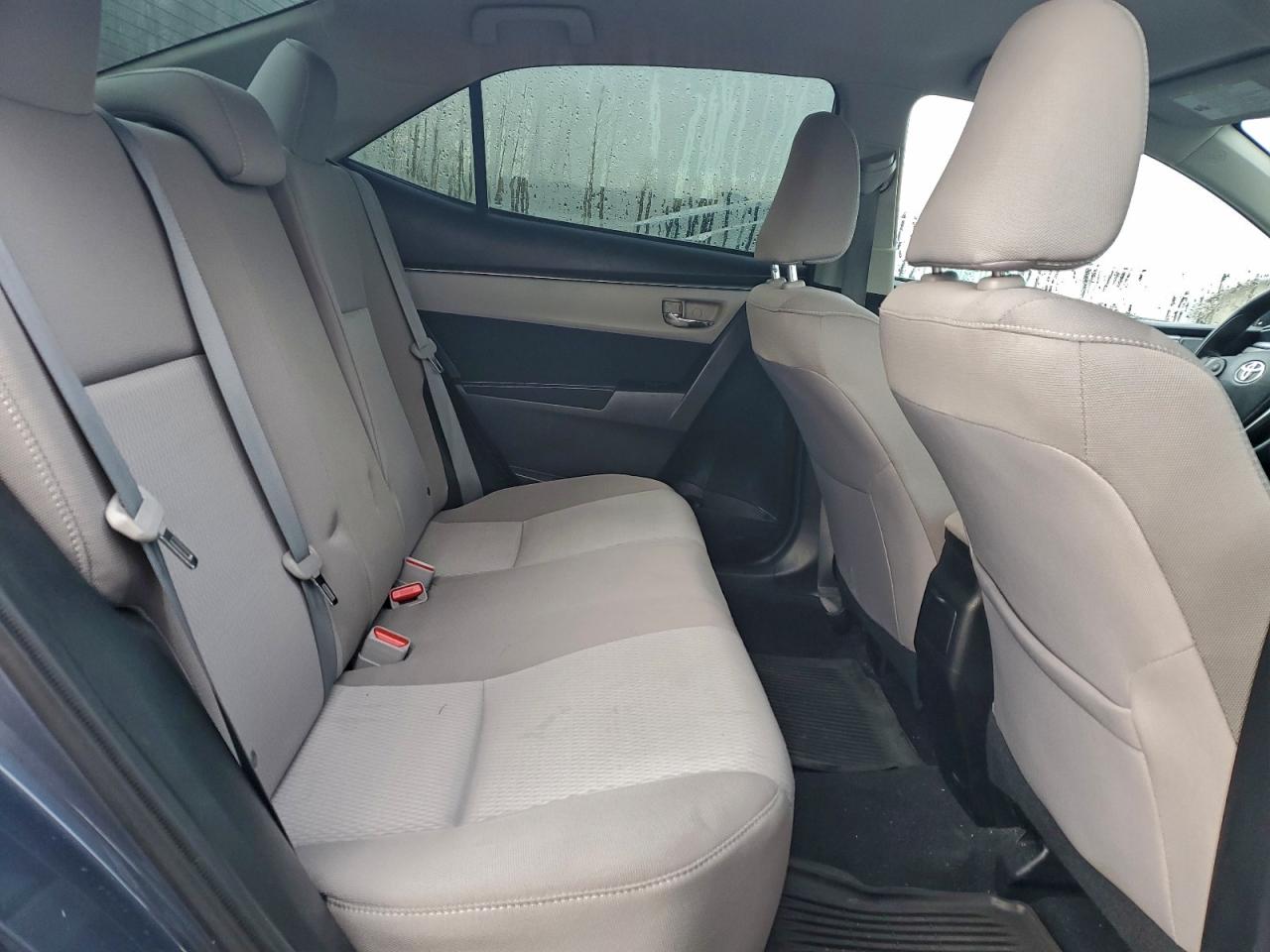 2014 TOYOTA COROLLA L photo 10