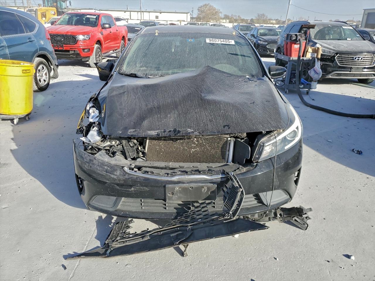 2017 KIA FORTE LX photo 5