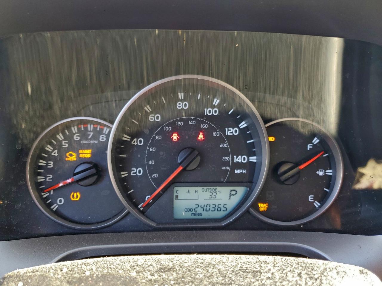 2016 TOYOTA RAV4 LE photo 9