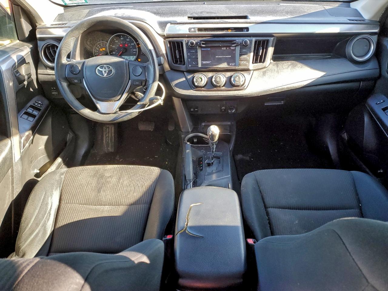 2016 TOYOTA RAV4 LE photo 8
