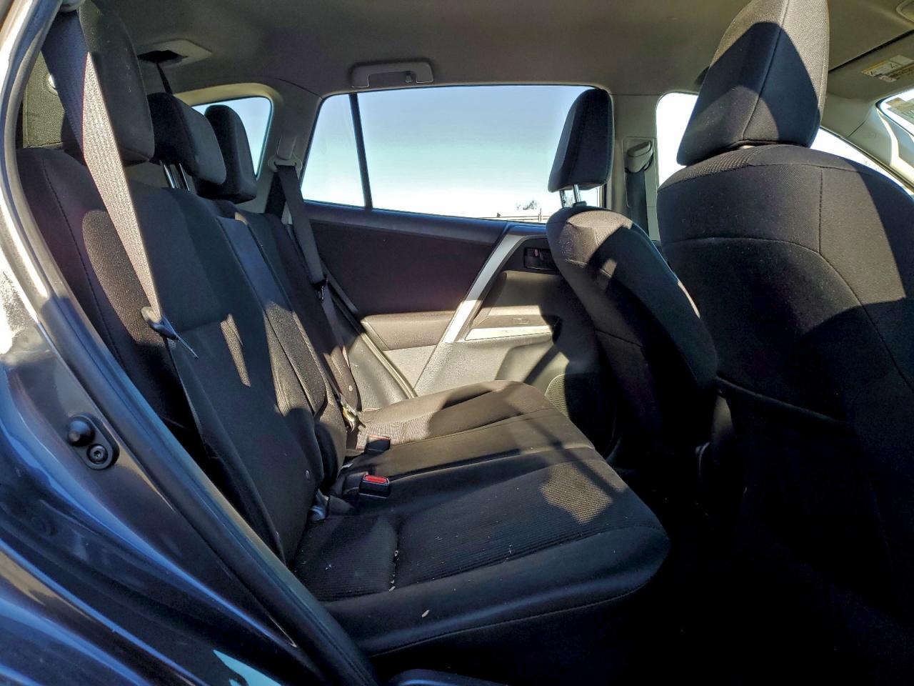 2016 TOYOTA RAV4 LE photo 11