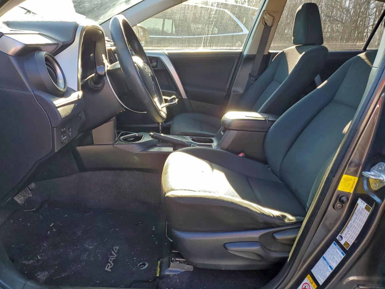 2016 TOYOTA RAV4 LE photo 7