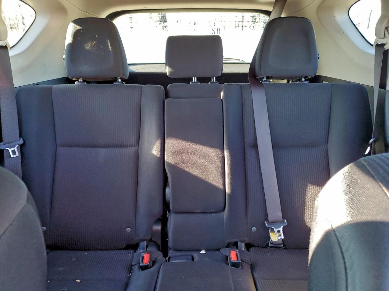2016 TOYOTA RAV4 LE photo 10