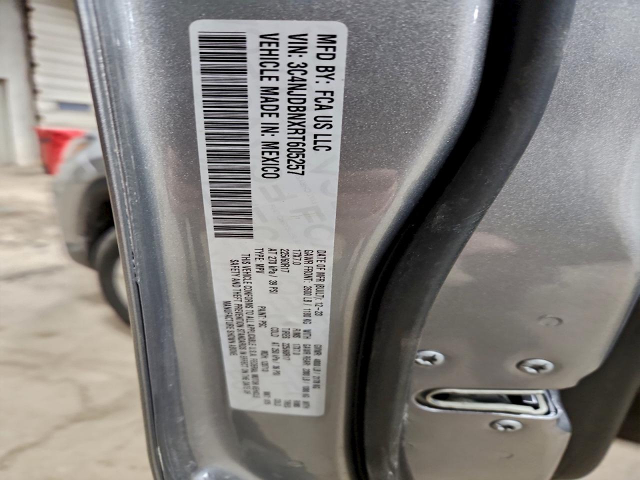 2024 JEEP COMPASS LATITUDE photo 13