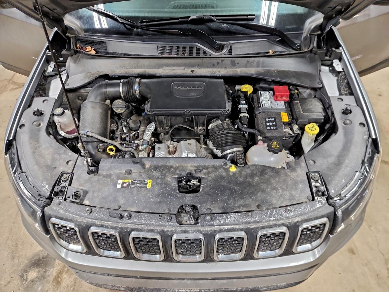 2024 JEEP COMPASS LATITUDE photo 12