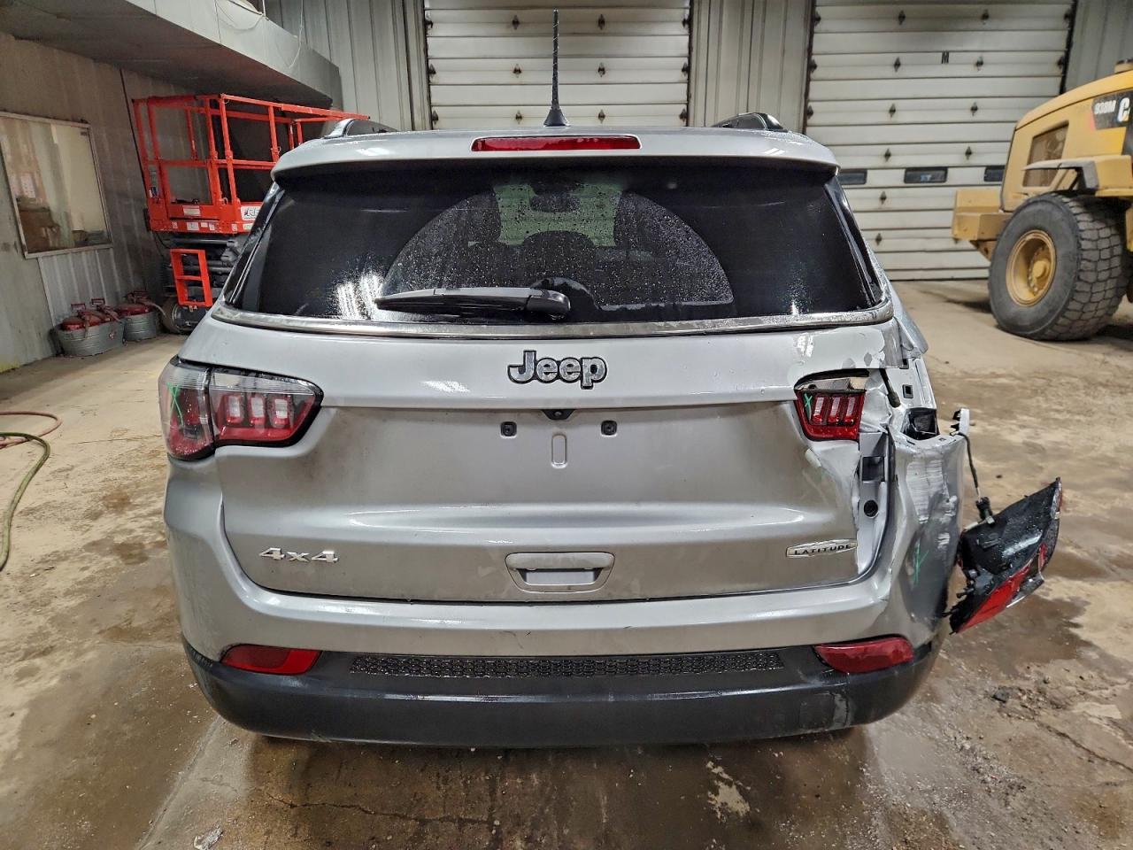 2024 JEEP COMPASS LATITUDE photo 6