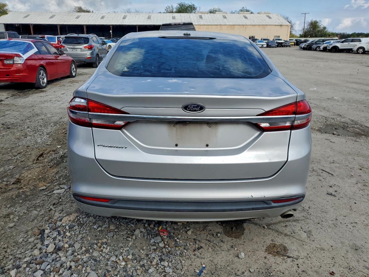 2017 FORD FUSION S photo 6