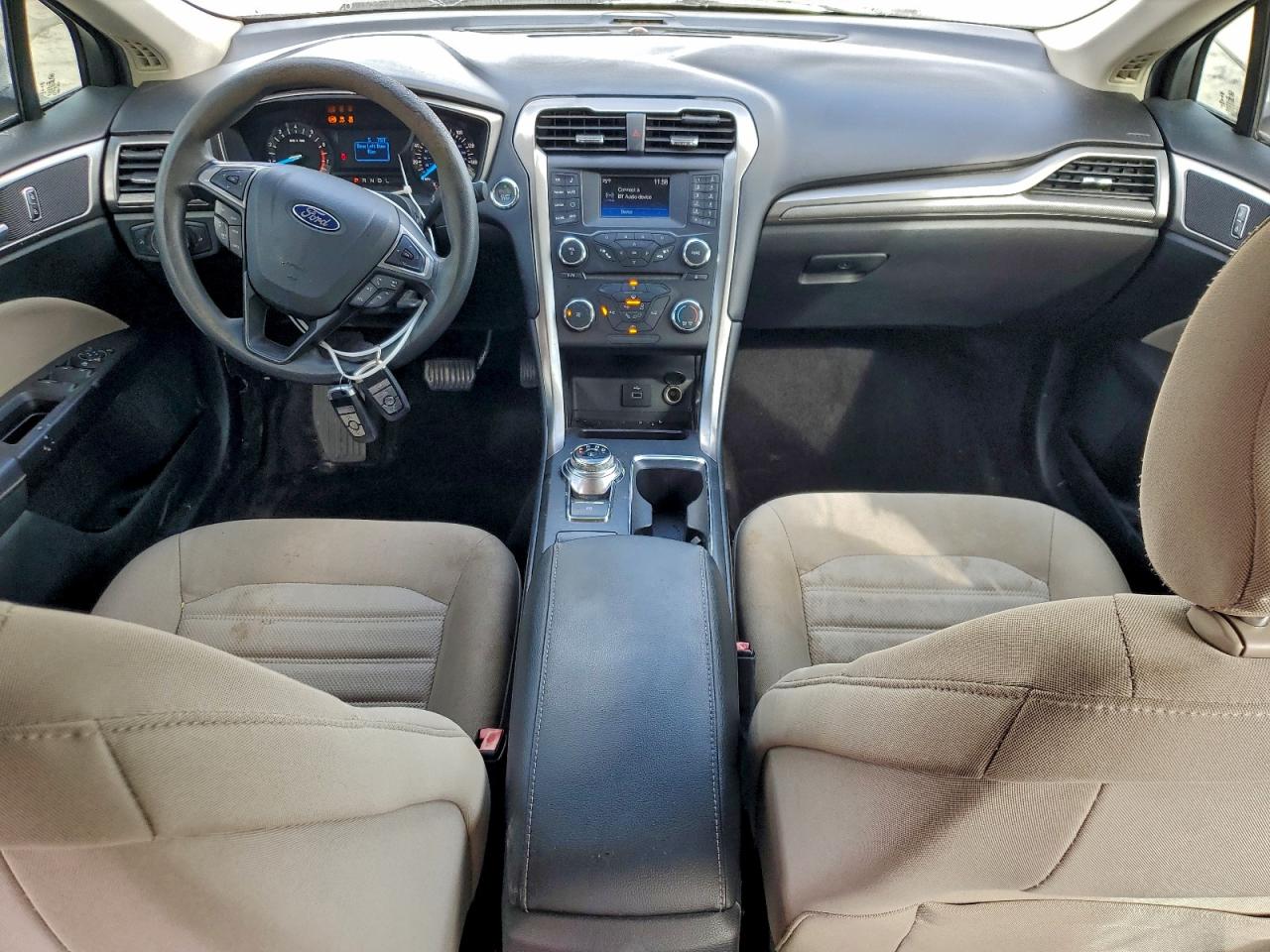 2017 FORD FUSION S photo 8