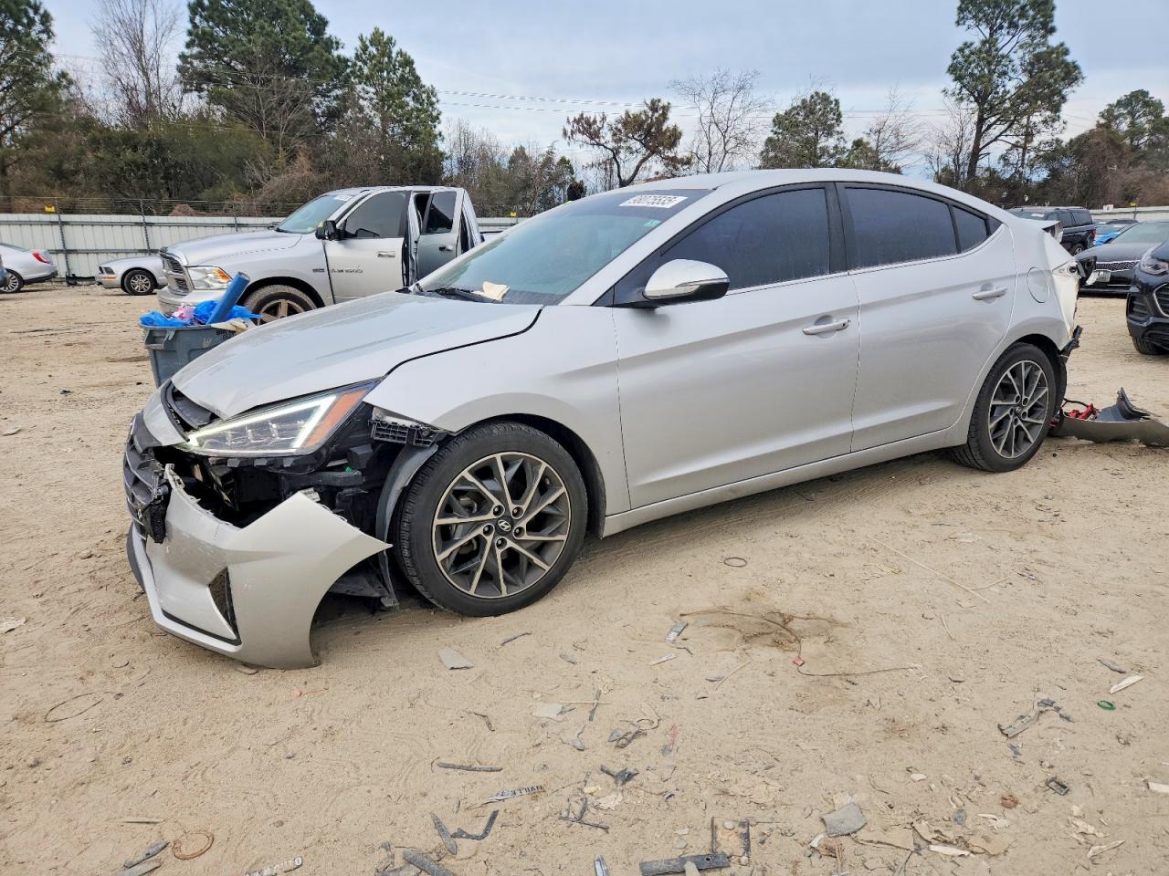 2019 HYUNDAI ELANTRA