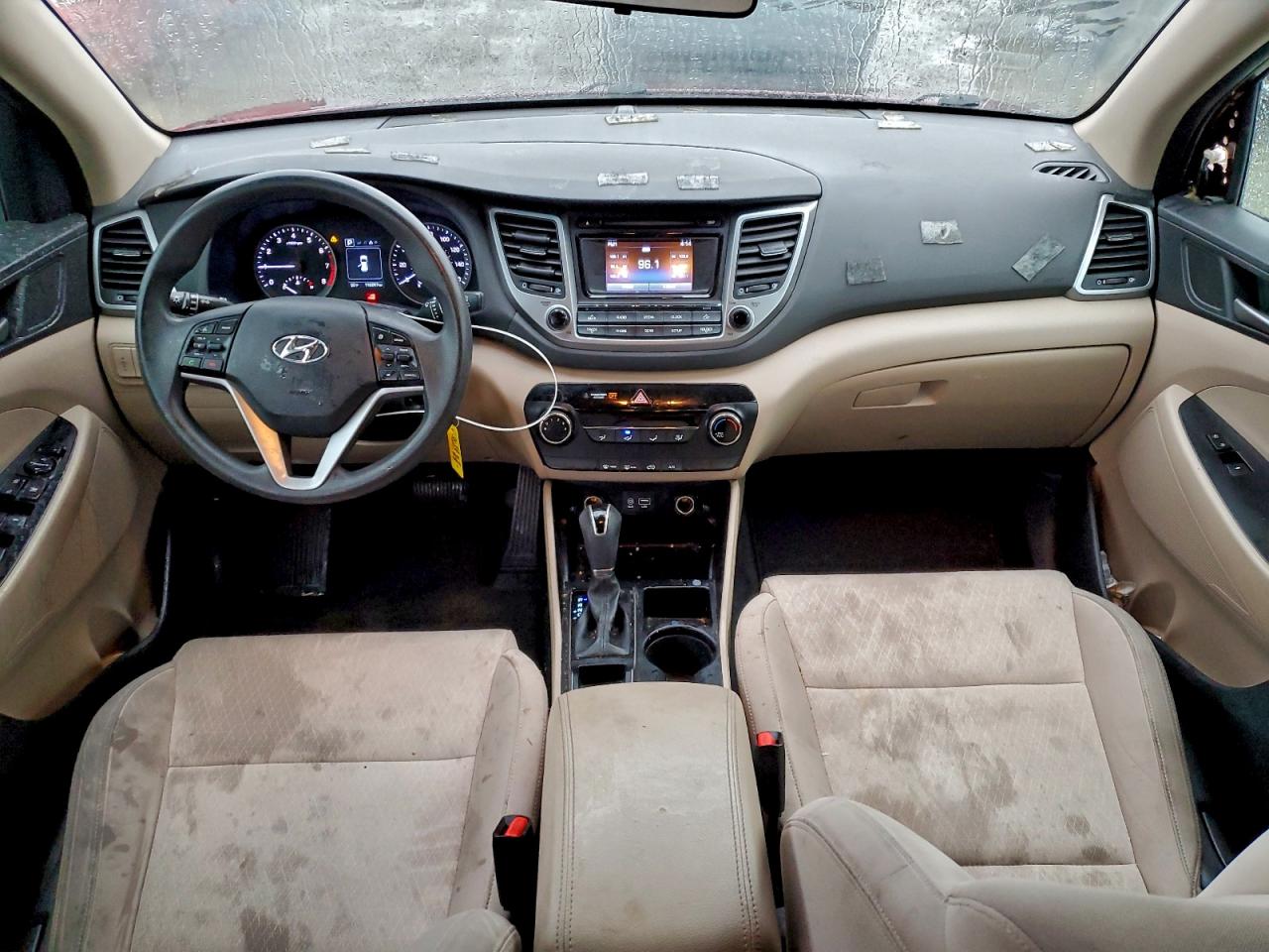 2017 HYUNDAI TUCSON SE photo 8