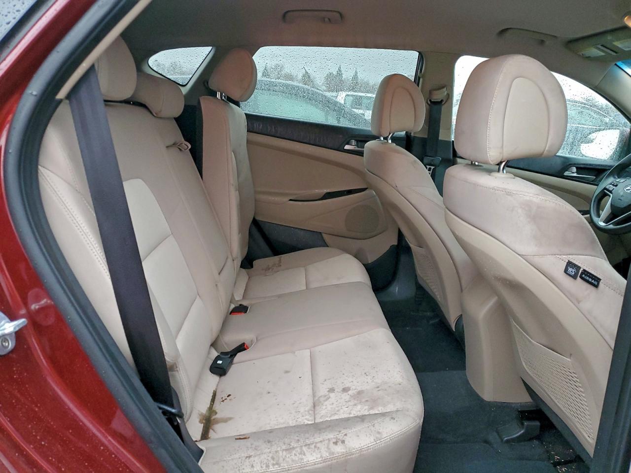2017 HYUNDAI TUCSON SE photo 11