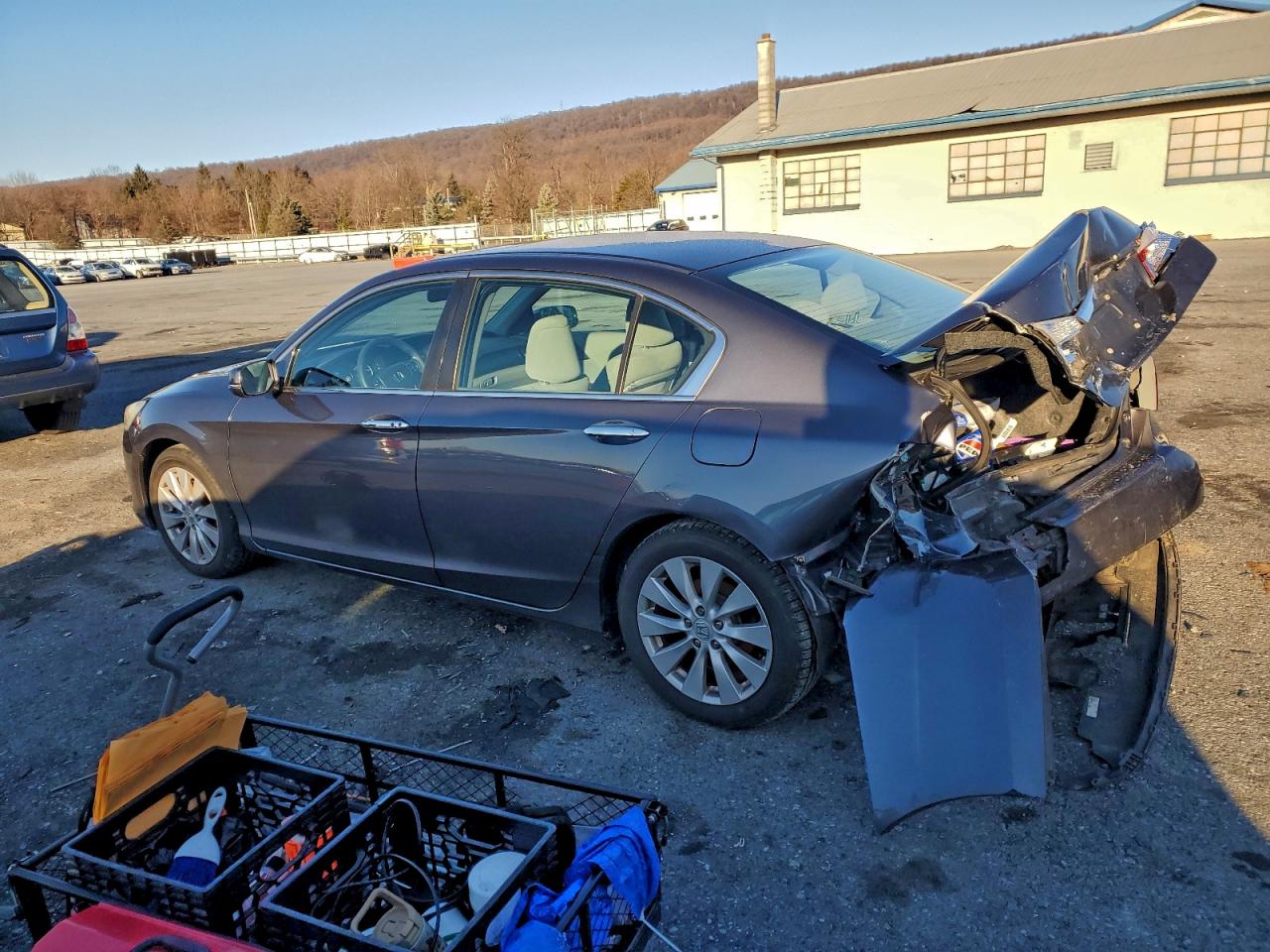 2013 HONDA ACCORD EX photo 2