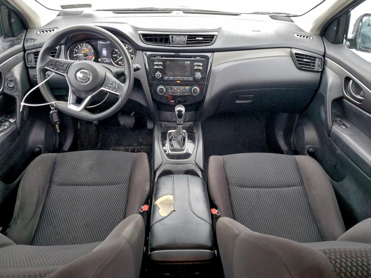 2018 NISSAN ROGUE SPORT S photo 8