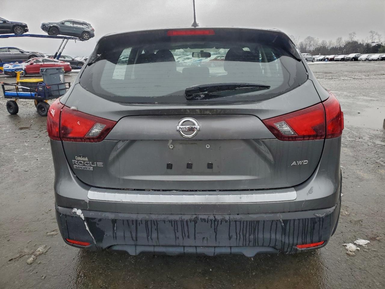 2018 NISSAN ROGUE SPORT S photo 6