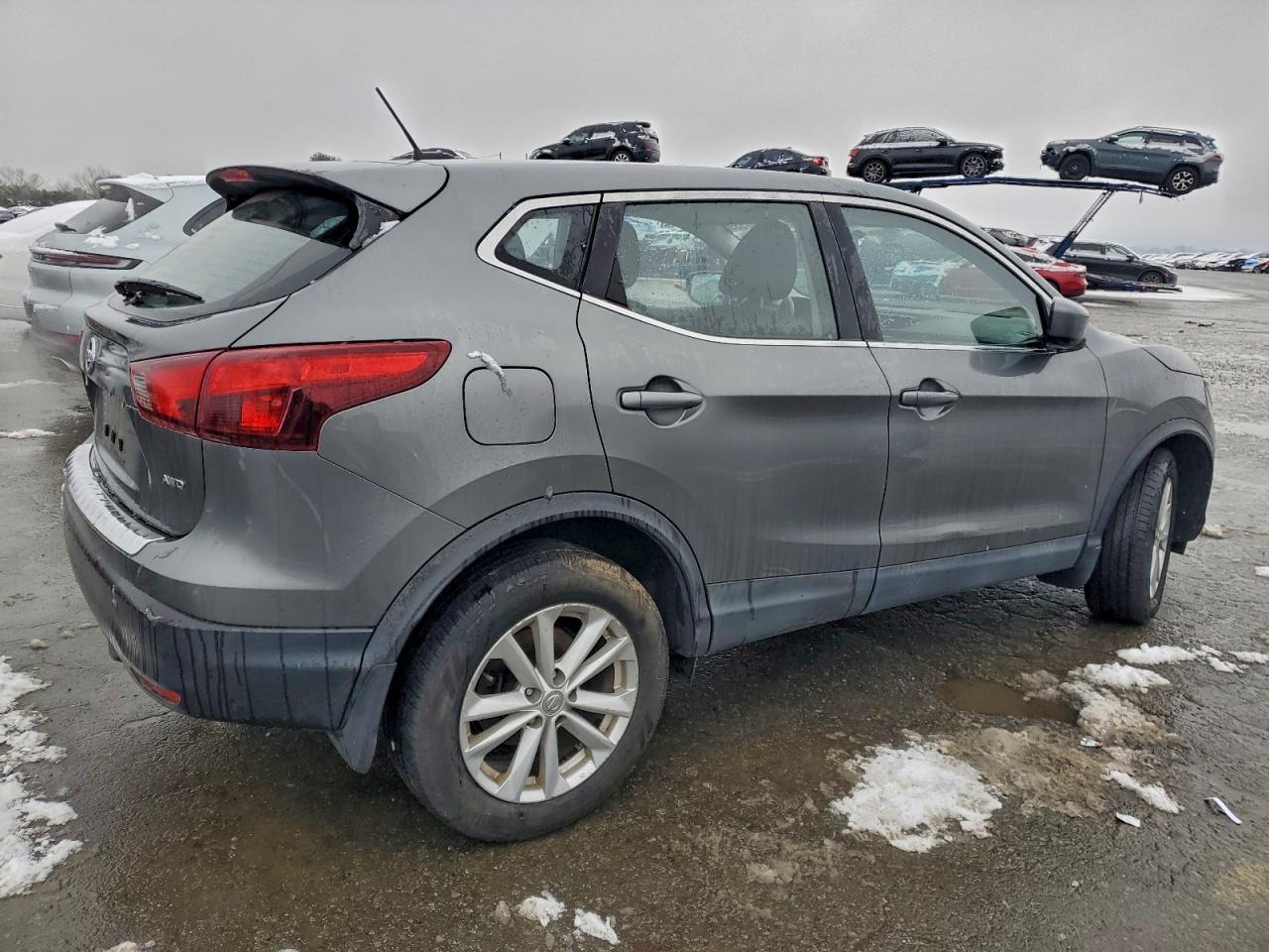 2018 NISSAN ROGUE SPORT S photo 3