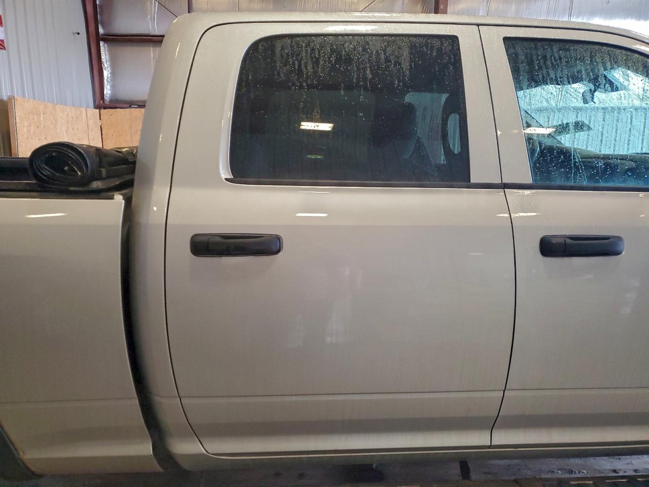 2018 RAM 2500 ST photo 10