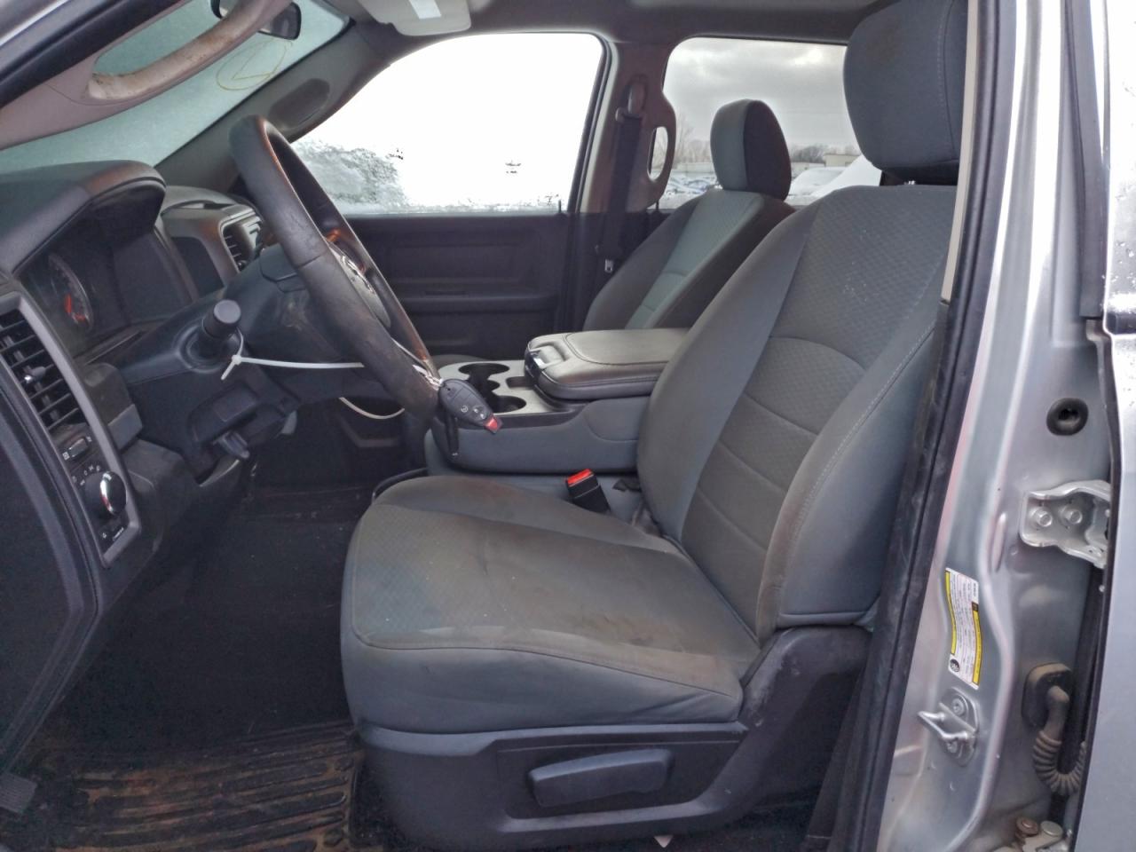 2018 RAM 2500 ST photo 7