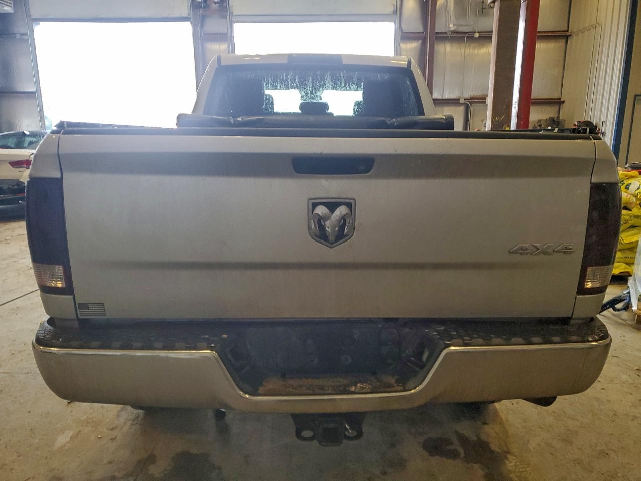 2018 RAM 2500 ST photo 6