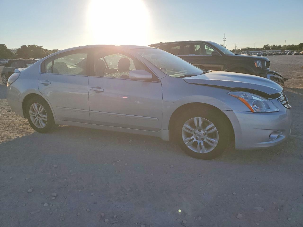 2011 NISSAN ALTIMA BASE photo 4