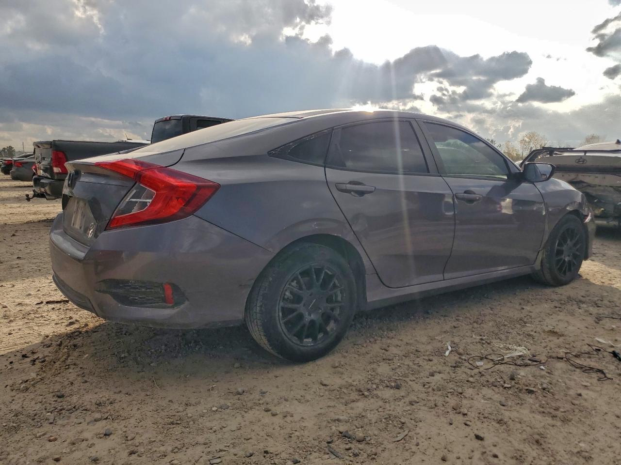 2020 HONDA CIVIC LX photo 3