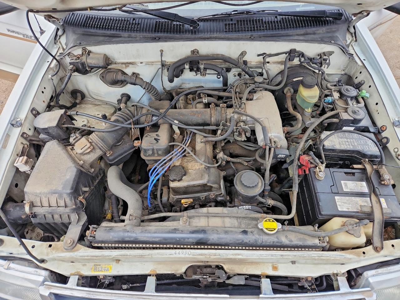 2000 TOYOTA TACOMA XTRACAB photo 11
