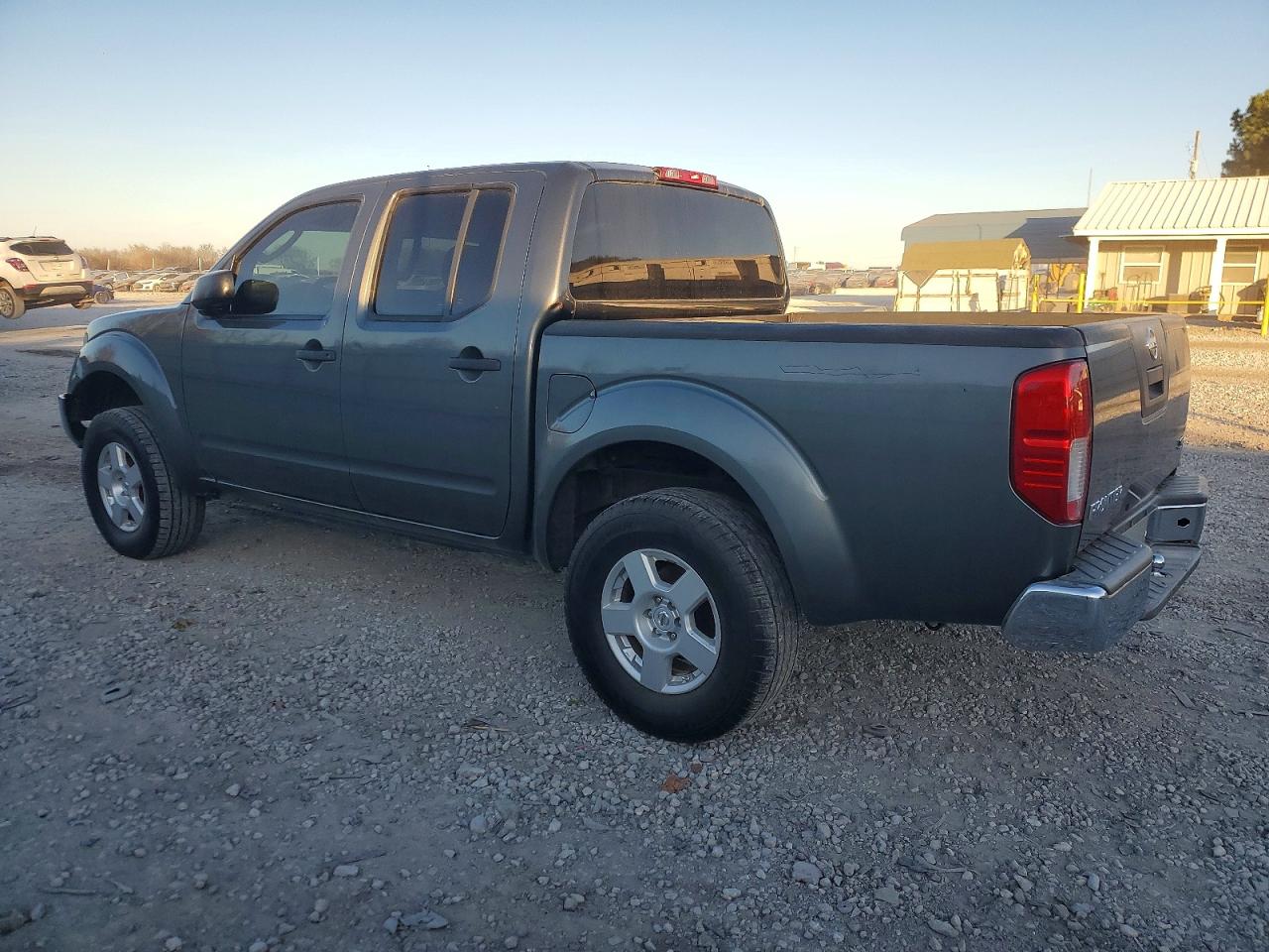 2007 NISSAN FRONTIER CREW CAB LE photo 2