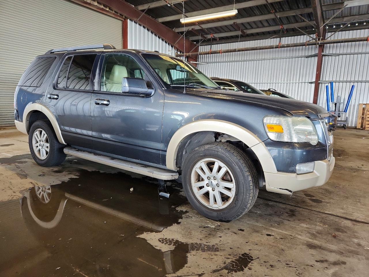 2010 FORD EXPLORER EDDIE BAUER photo 4