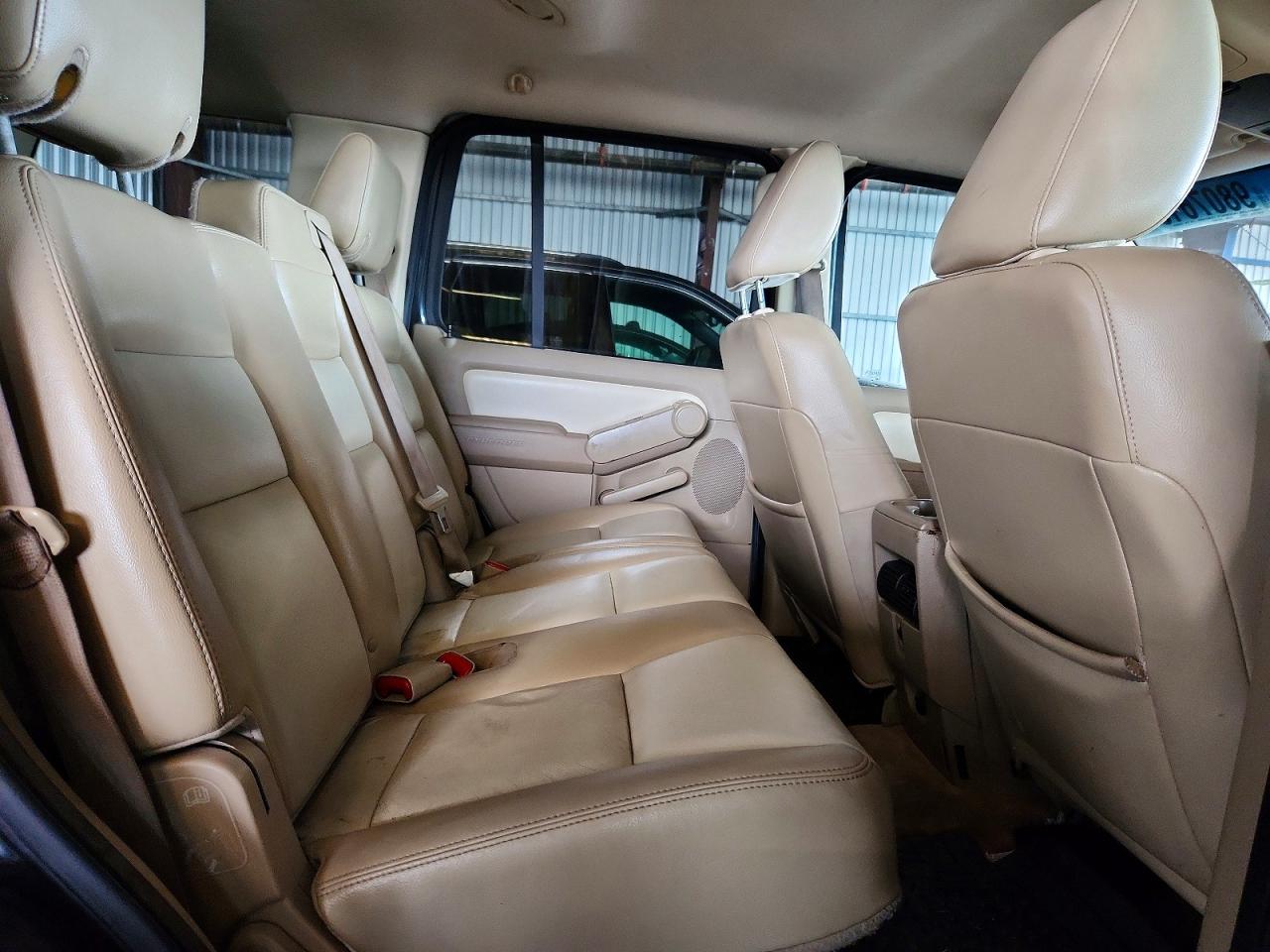 2010 FORD EXPLORER EDDIE BAUER photo 11
