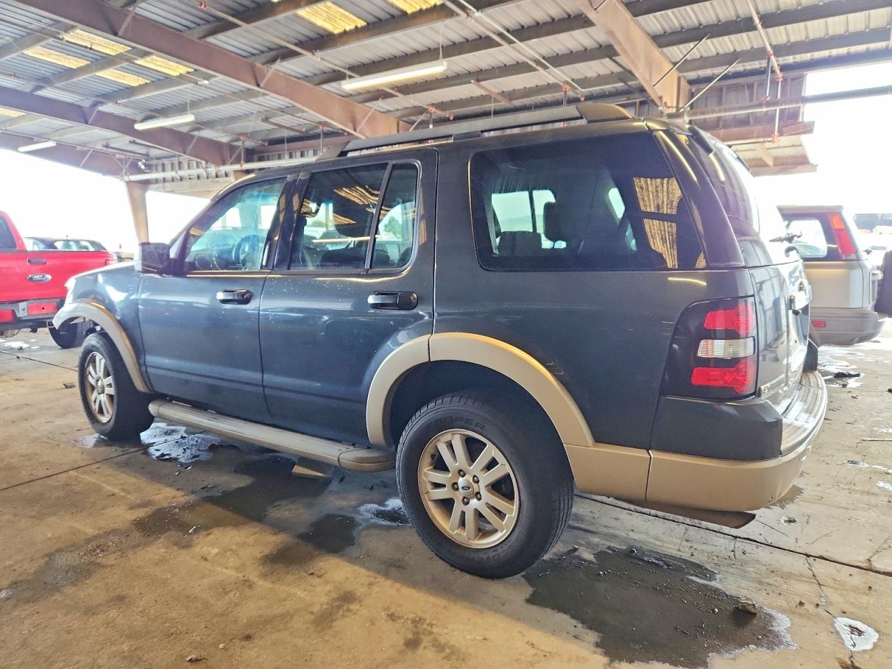2010 FORD EXPLORER EDDIE BAUER photo 2