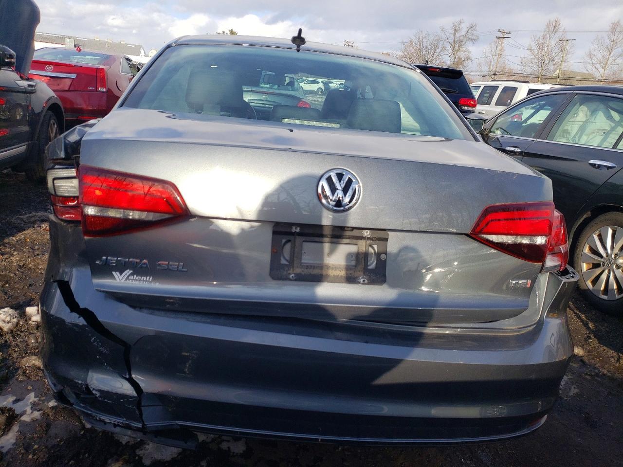 2016 VOLKSWAGEN JETTA SEL photo 6