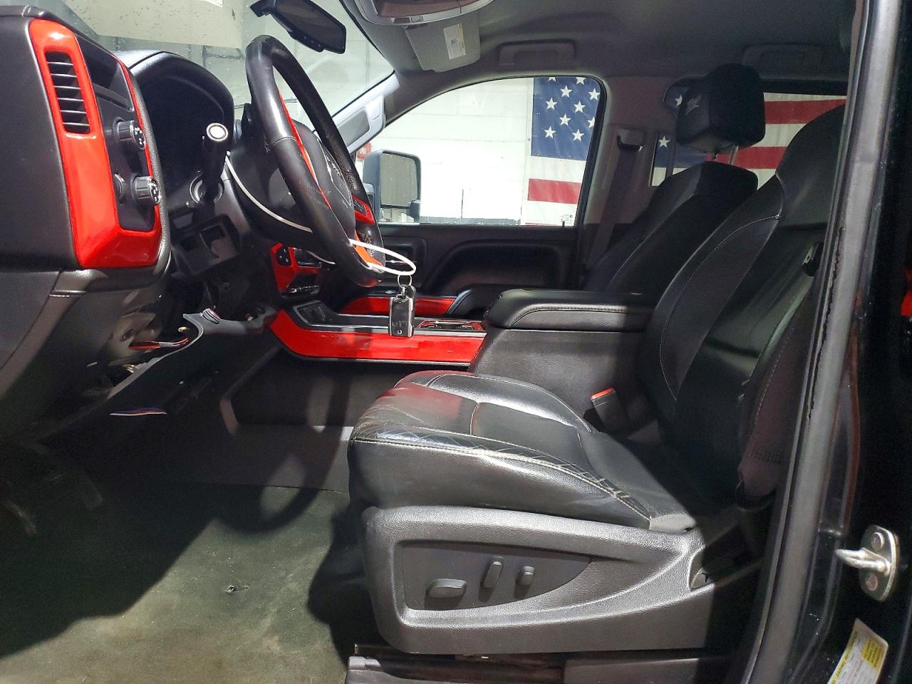 2017 GMC SIERRA K1500 SLT photo 7