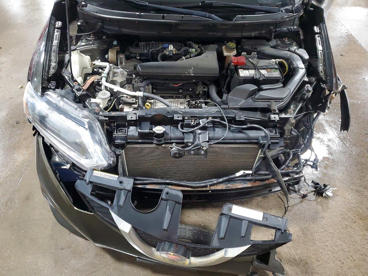 2016 NISSAN ROGUE S photo 12
