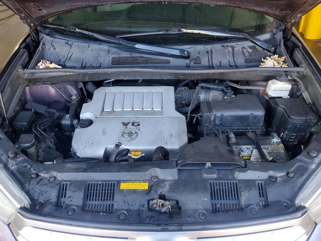 2011 TOYOTA HIGHLANDER BASE photo 12