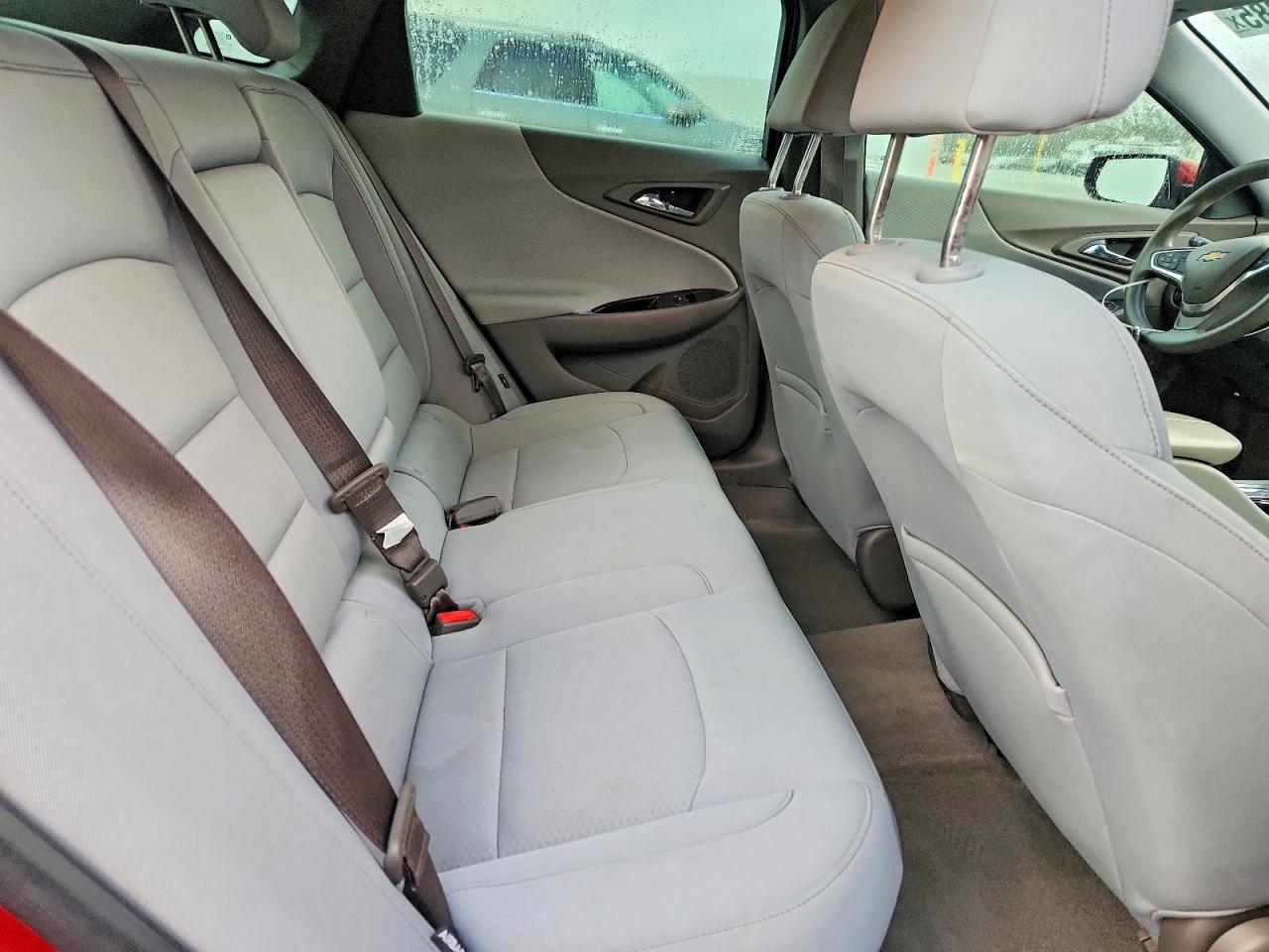 2016 CHEVROLET MALIBU LT photo 10