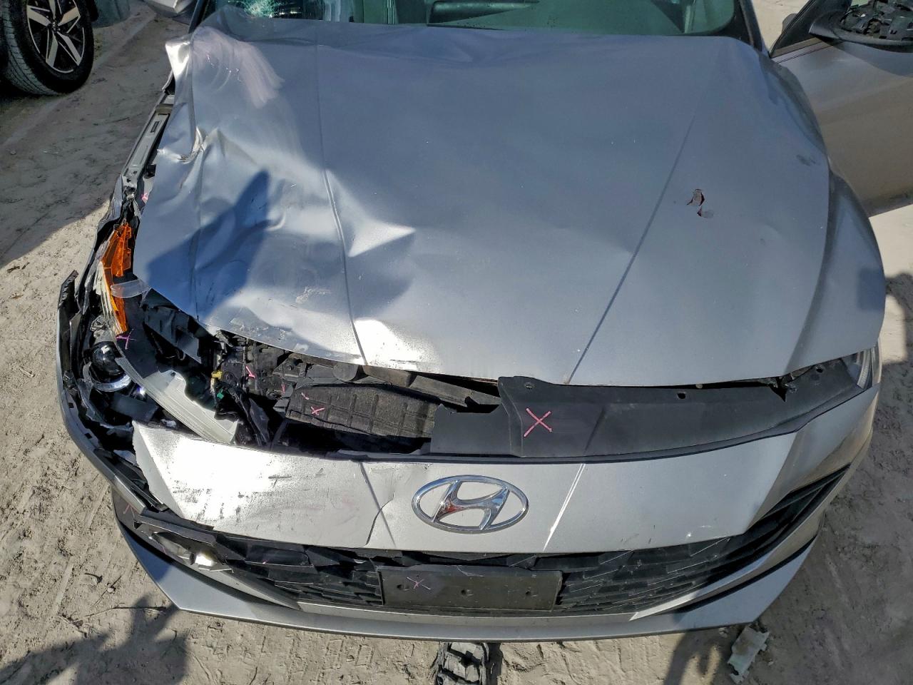 2021 HYUNDAI ELANTRA SEL photo 11