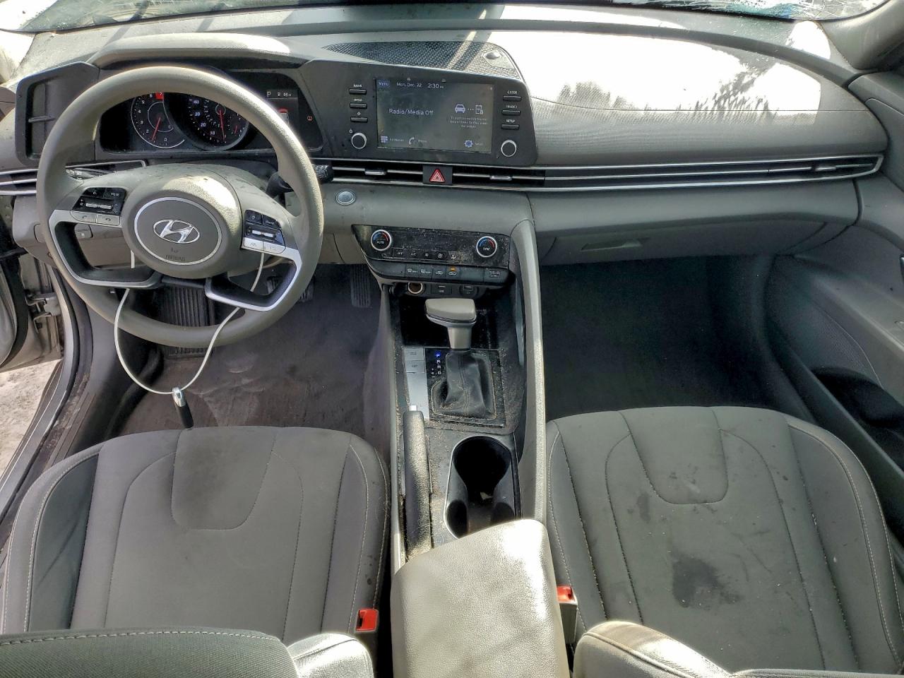 2021 HYUNDAI ELANTRA SEL photo 8