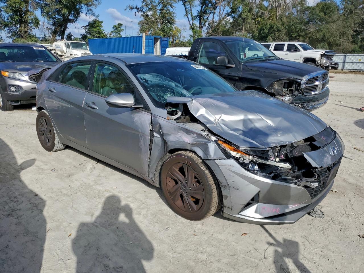 2021 HYUNDAI ELANTRA SEL photo 4