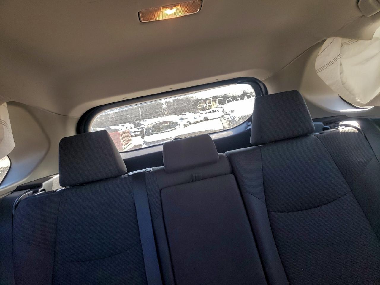 2019 TOYOTA RAV4 LE photo 10