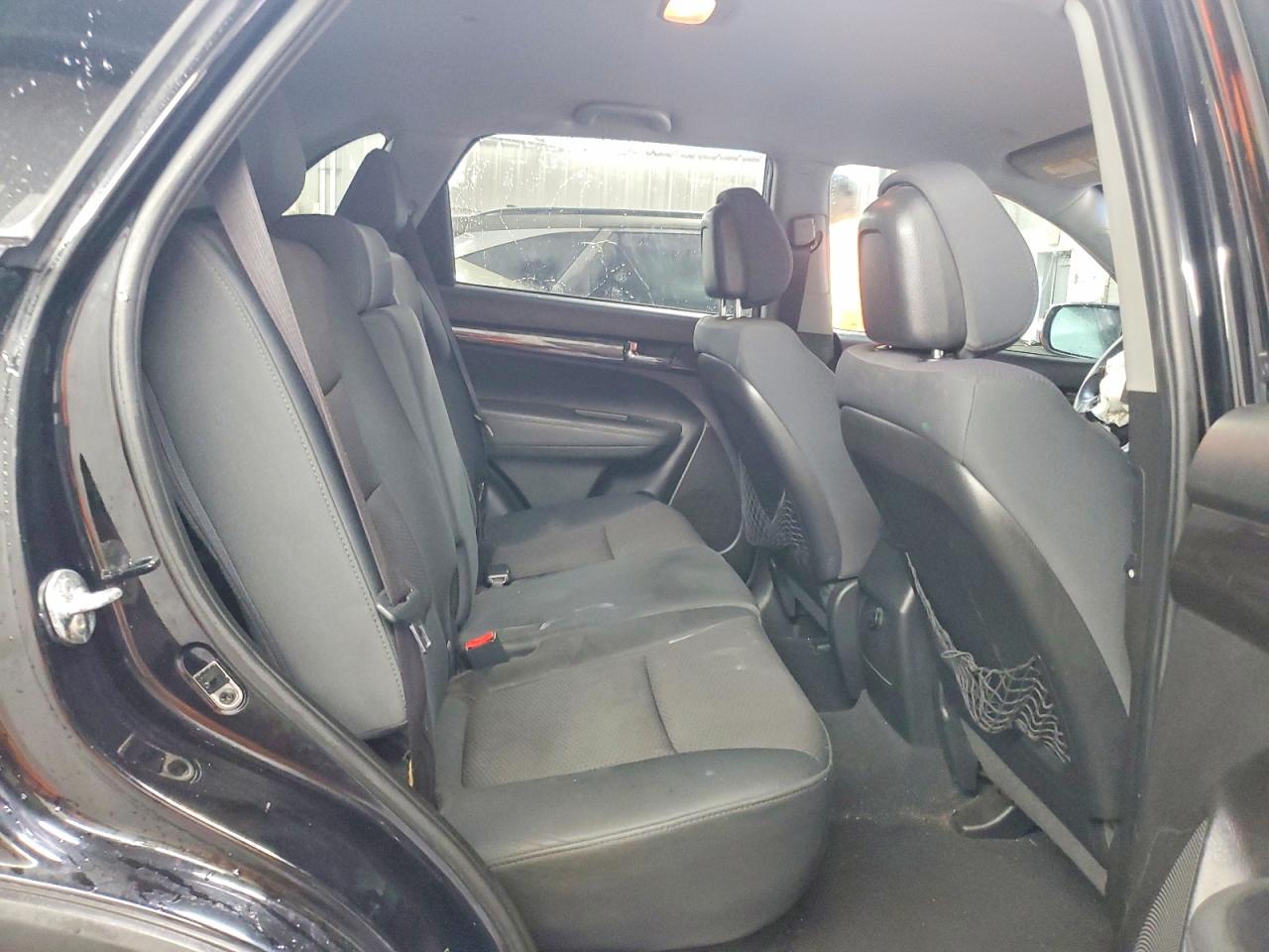 2011 KIA SORENTO LX photo 19