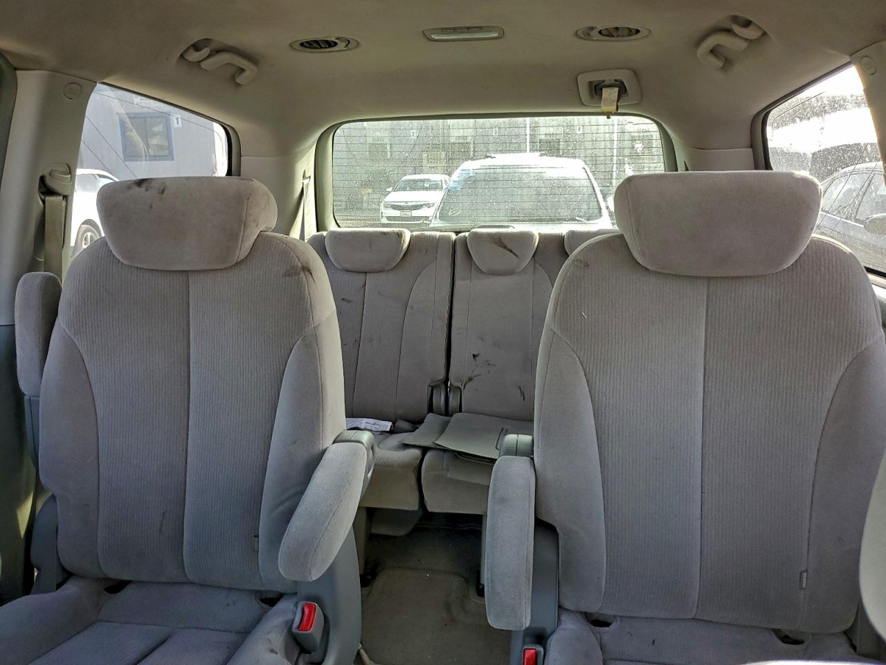 2006 KIA SEDONA EX photo 10